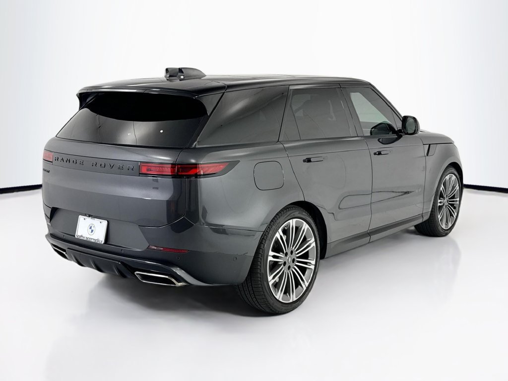 Used 2024 Land Rover Range Rover Sport SE AWD/4WD image 5