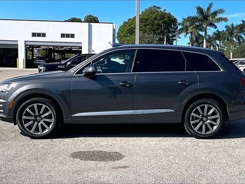 Used 2019 Audi Q7 3.0T Premium Plus image 4