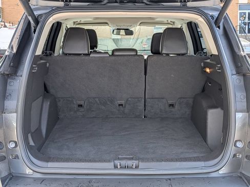 Used 2018 Ford Escape Titanium w/ Ford Safe & Smart Package AWD/4WD image 6