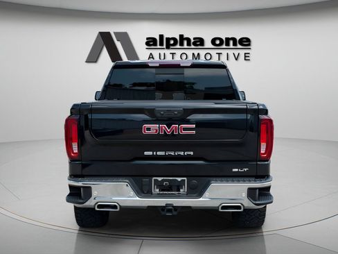 Used 2024 GMC Sierra 1500 SLT AWD/4WD image 8