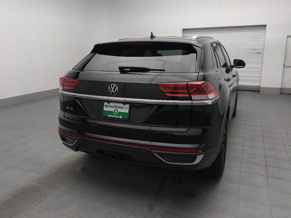 Used 2023 Volkswagen Atlas Cross Sport SE w/ Black Wheel Package FWD image 7