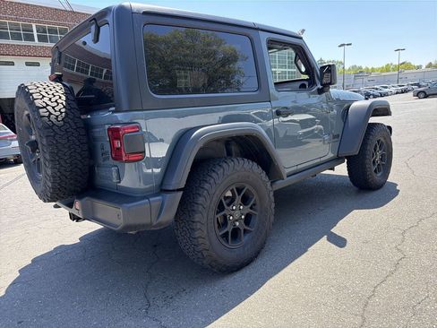 Used 2024 Jeep Wrangler Sport AWD/4WD image 7