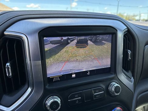 Used 2019 GMC Sierra 1500 SLT w/ SLT Premium Plus Package image 9