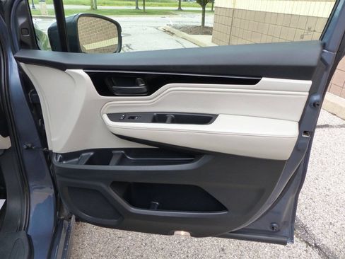 Used 2025 Honda Odyssey Touring image 53