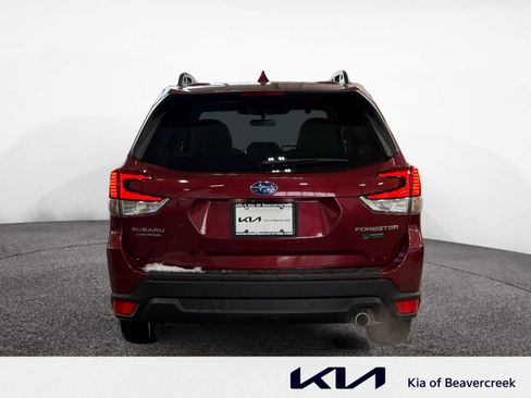 Used 2023 Subaru Forester Limited image 4