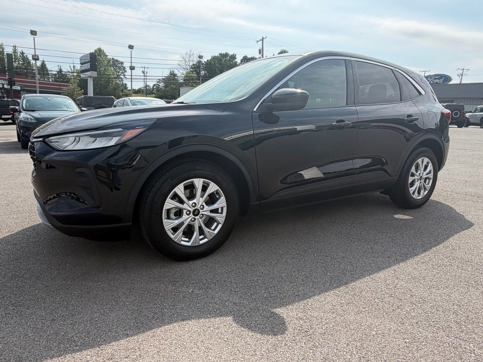 Used 2024 Ford Escape Active w/ Tech Pack #2 FWD image 7