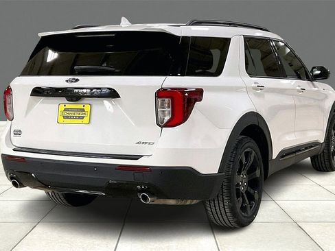 Certified 2023 Ford Explorer ST-Line image 12