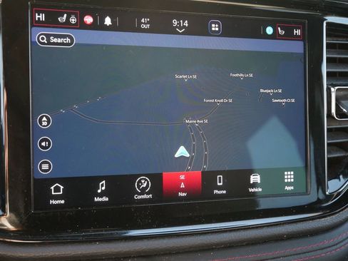 Used 2021 Dodge Durango R/T w/ Technology Group image 22