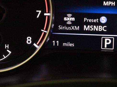 New 2025 Nissan Sentra SR image 30