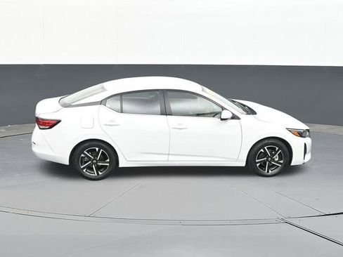 Used 2024 Nissan Sentra SV image 60