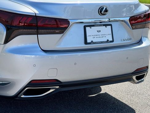 Used 2024 Lexus LS 500 RWD image 11