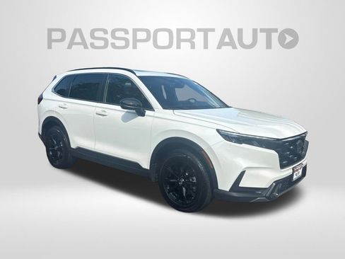 Used 2025 Honda CR-V Sport image 3