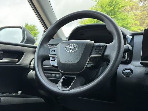 Certified 2025 Toyota Camry LE image 37