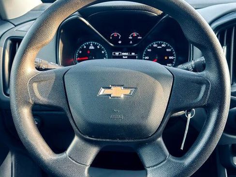 Used 2020 Chevrolet Colorado W/T w/ Custom Special Edition image 15