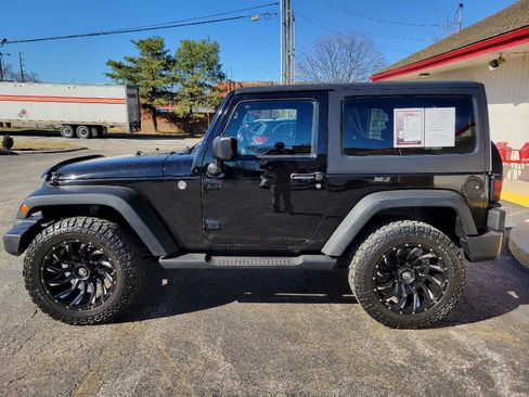 Used 2014 Jeep Wrangler Sport image 14