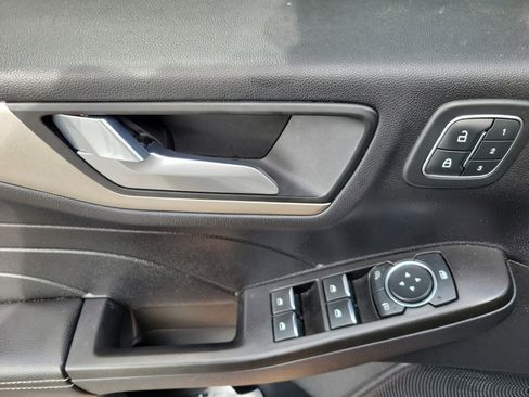 Used 2021 Ford Escape SEL w/ Technology Package image 7