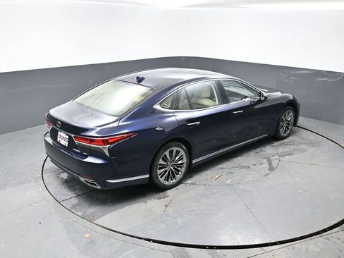 Used 2018 Lexus LS 500 500 Base w/ Interior Upgrade Package image 42