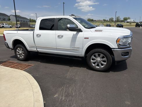 Used 2020 RAM 2500 Limited AWD/4WD image 7