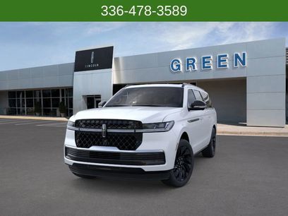 New 2026 Lincoln Navigator L Reserve w/ Jet Appearance Package