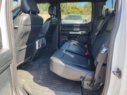 Certified 2019 Ford F150 Lariat w/ Equipment Group 502A Luxury image 18