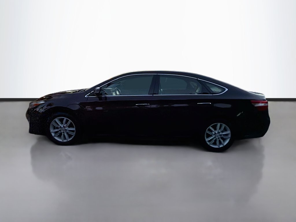 Used 2015 Toyota Avalon XLE FWD image 4