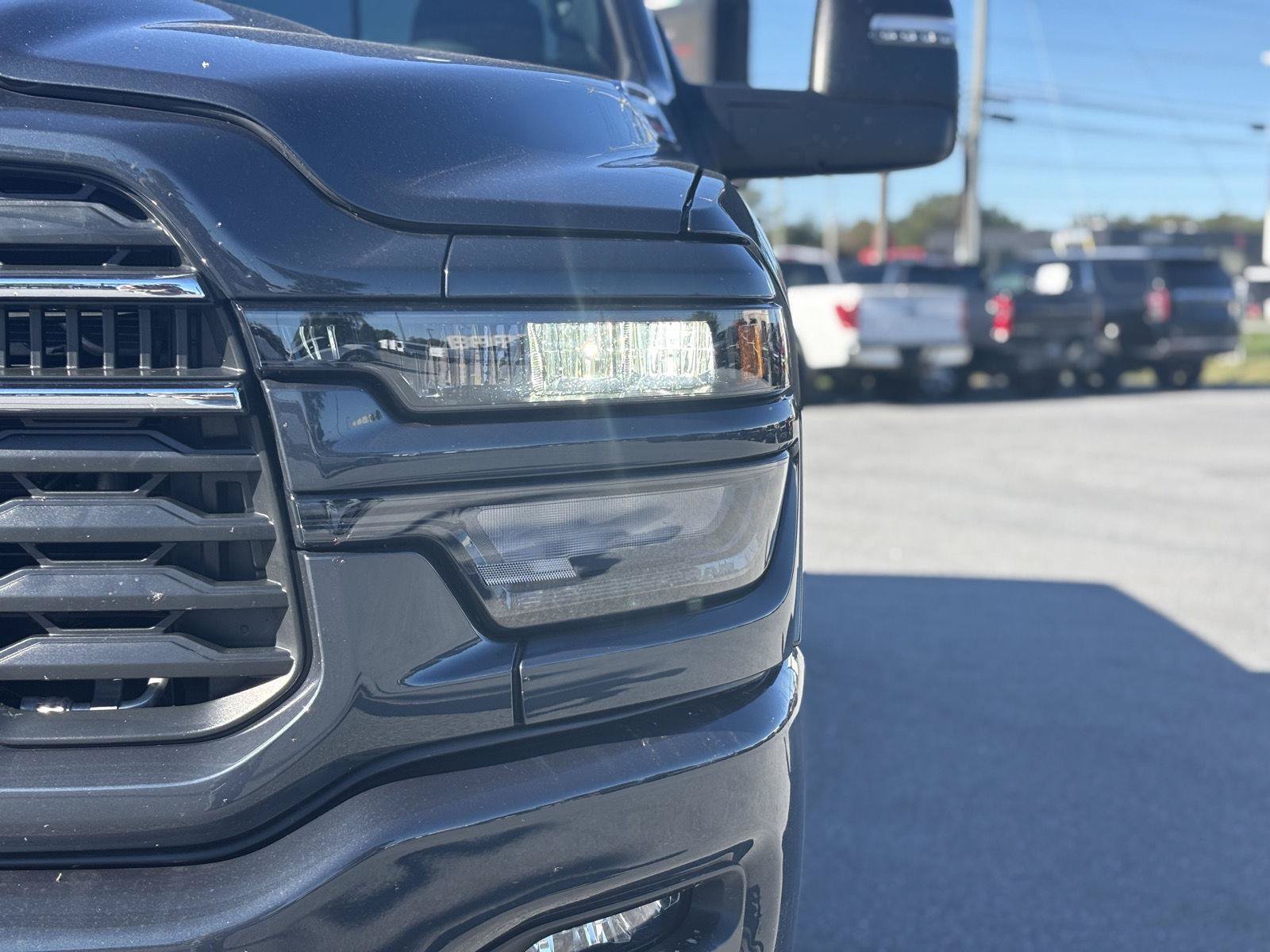 Used 2025 RAM 2500 Big Horn AWD/4WD image 2