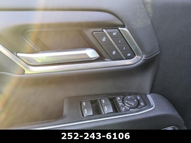 Used 2026 GMC Sierra 2500 Denali AWD/4WD image 16