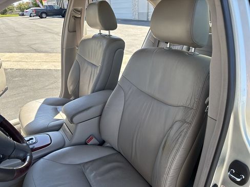 Used 2002 Lexus ES 330 FWD image 22
