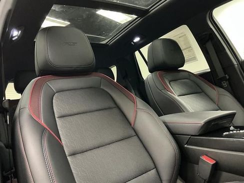 New 2026 Chevrolet Equinox RS w/ LPO, Floor Liner Package AWD/4WD image 35