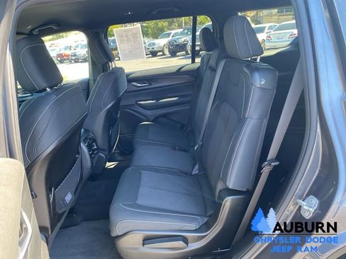 Used 2024 Jeep Grand Cherokee L Laredo w/ Trailer Tow Package AWD/4WD image 21