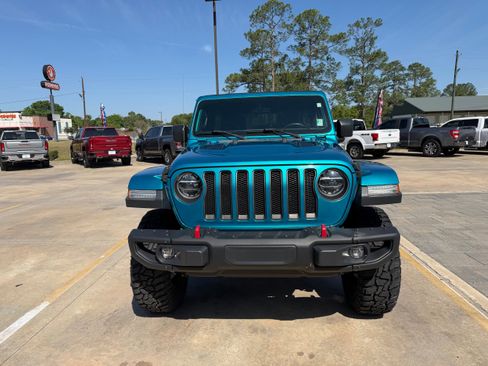 Used 2019 Jeep Wrangler Unlimited Rubicon image 2
