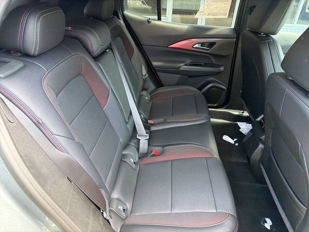 New 2026 Chevrolet Equinox EV RS AWD/4WD image 22