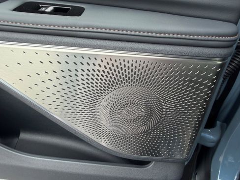 New 2026 Lincoln Nautilus Reserve image 21