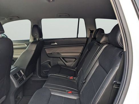 Used 2023 Volkswagen Atlas SE FWD image 17