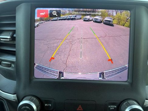 Used 2022 RAM 1500 Big Horn AWD/4WD image 13