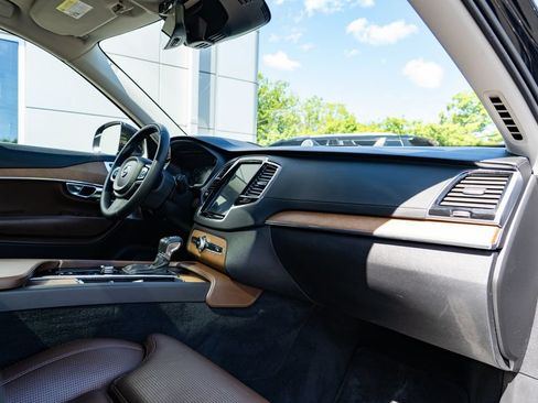 Used 2019 Volvo XC90 T6 Inscription w/ Protection Package Premier AWD/4WD image 29