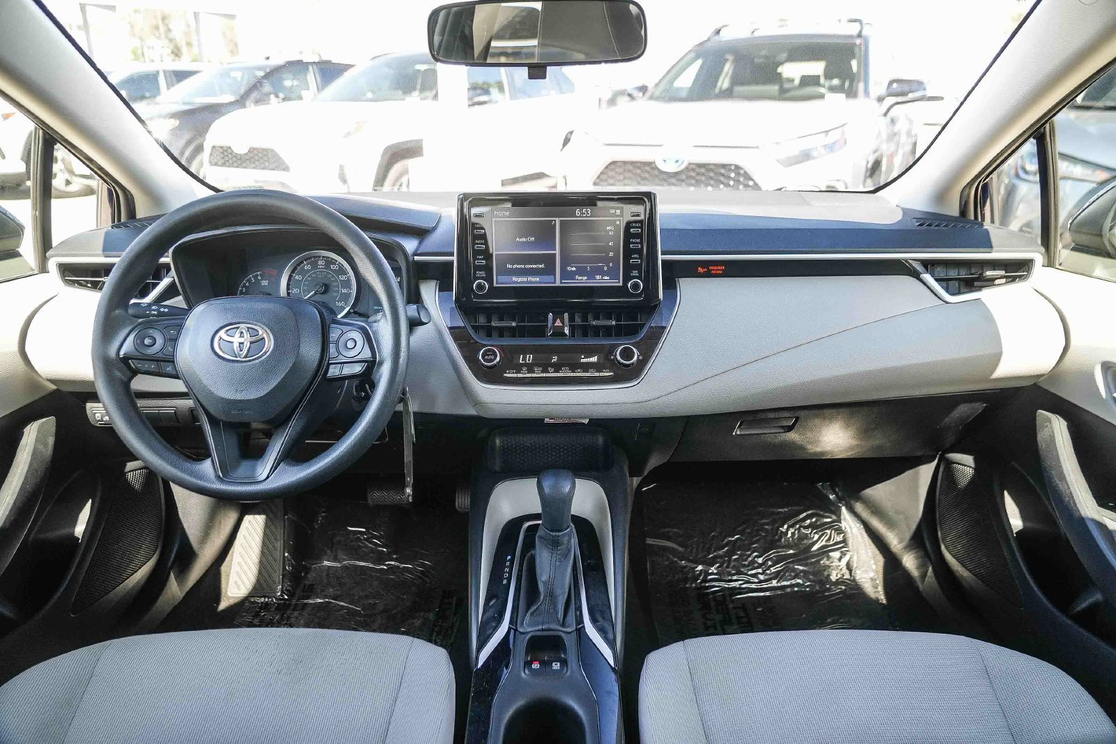 Used 2020 Toyota Corolla LE FWD image 12