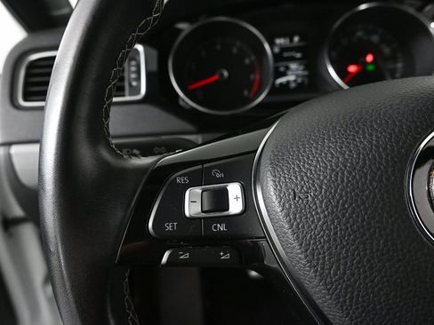 Used 2016 Volkswagen Jetta Sport image 10