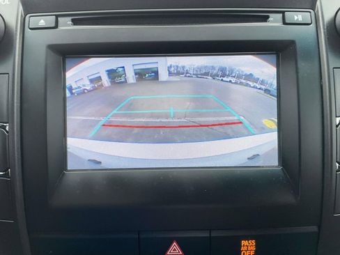 Used 2016 Toyota Camry SE image 37