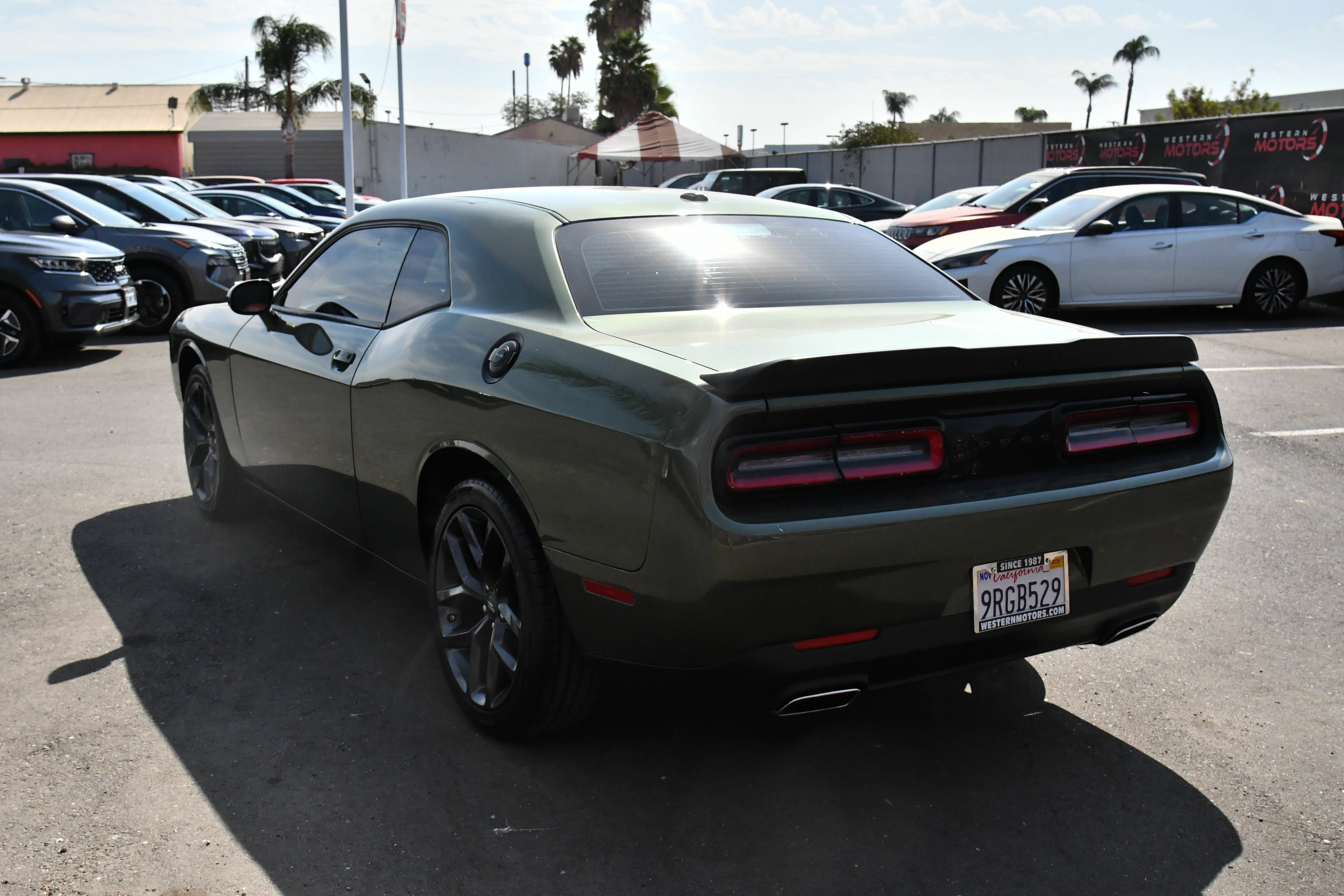 Used 2022 Dodge Challenger SXT w/ Blacktop Package RWD image 6
