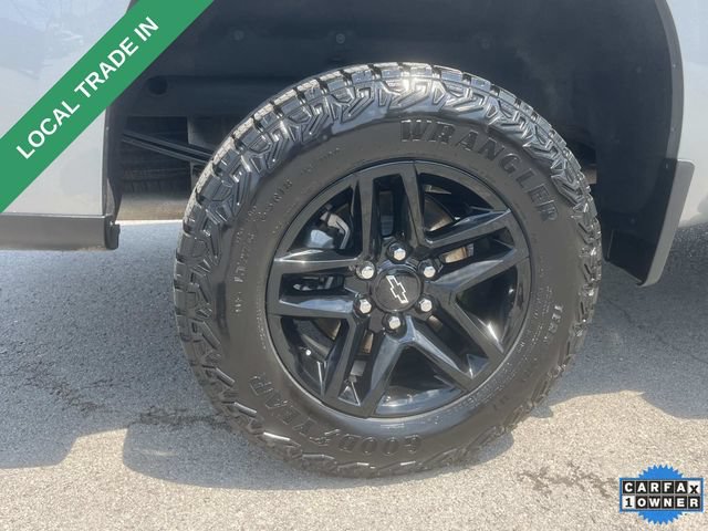 Used 2024 Chevrolet Silverado 1500 Custom Trail Boss w/ LPO, Dark Essentials Package AWD/4WD image 11