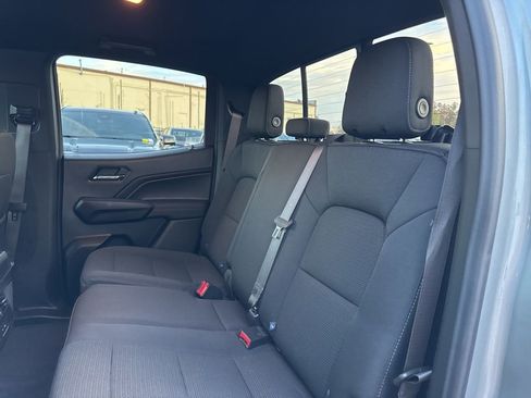 New 2025 GMC Canyon Elevation w/ Convenience Package image 29