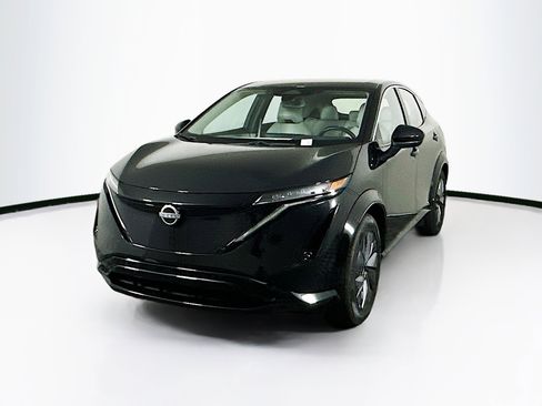 Used 2023 Nissan Ariya FWD image 3