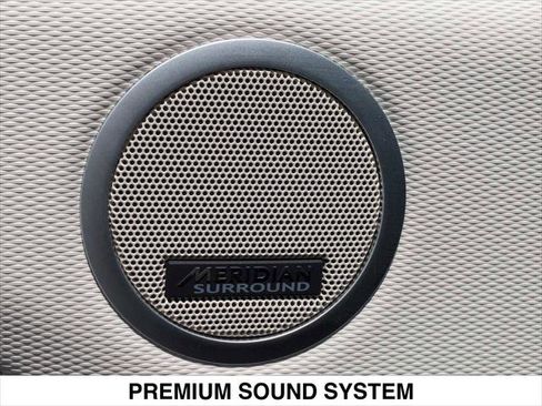 Used 2023 Land Rover Discovery HSE R-Dynamic image 12