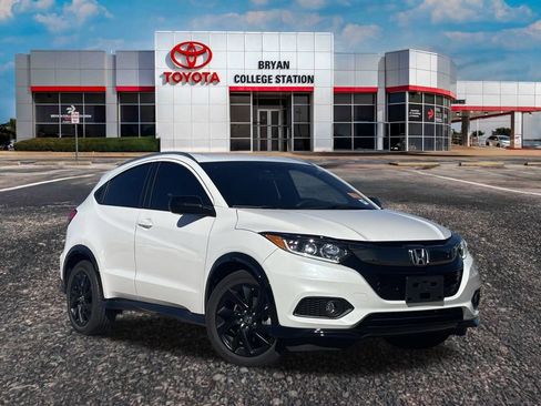 Used 2022 Honda HR-V Sport image 1