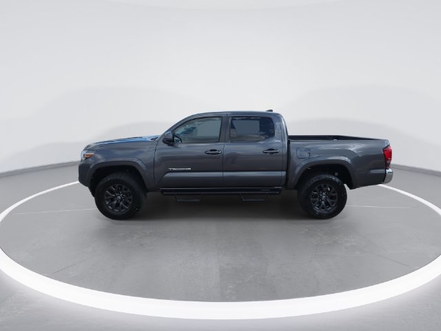 Used 2021 Toyota Tacoma SR5 w/ SR5 Appearance Package (SM) RWD image 5