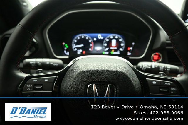Used 2025 Honda Pilot Black Edition image 29