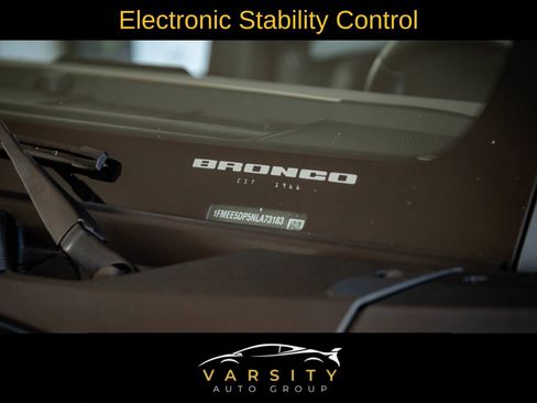 Used 2022 Ford Bronco Wildtrak image 38