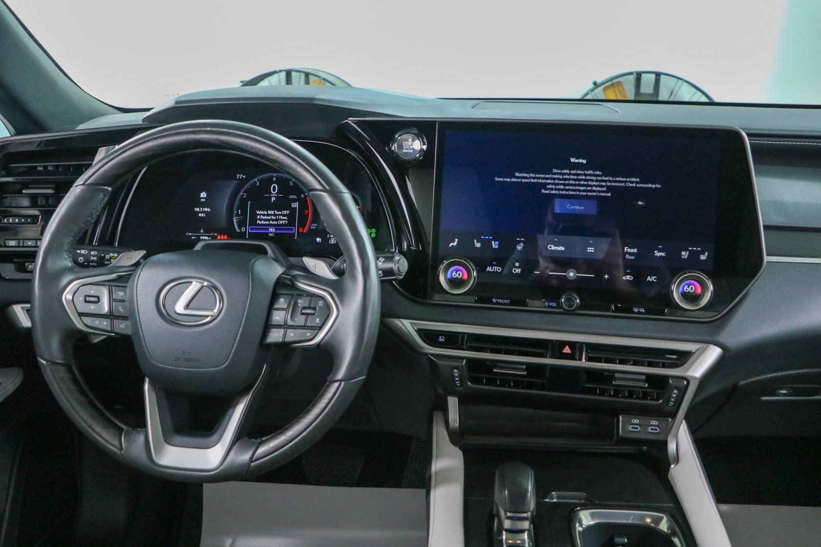 Used 2025 Lexus RX 350 Premium w/ Convenience Package FWD image 17