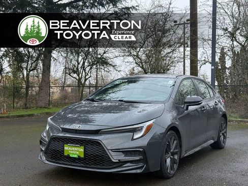 Certified 2023 Toyota Corolla SE image 1